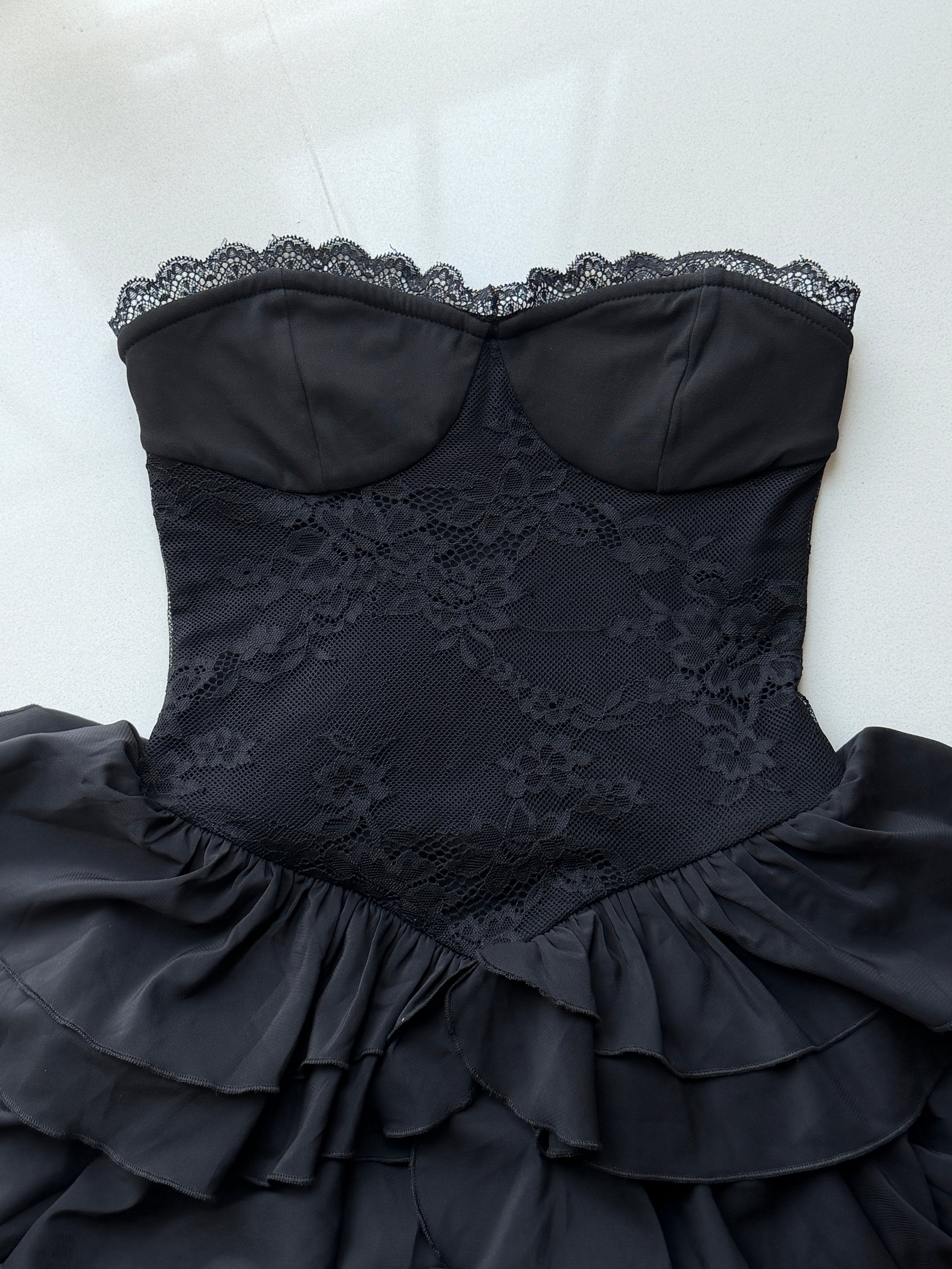 Ruffle Maxi Dress｜Black Lace