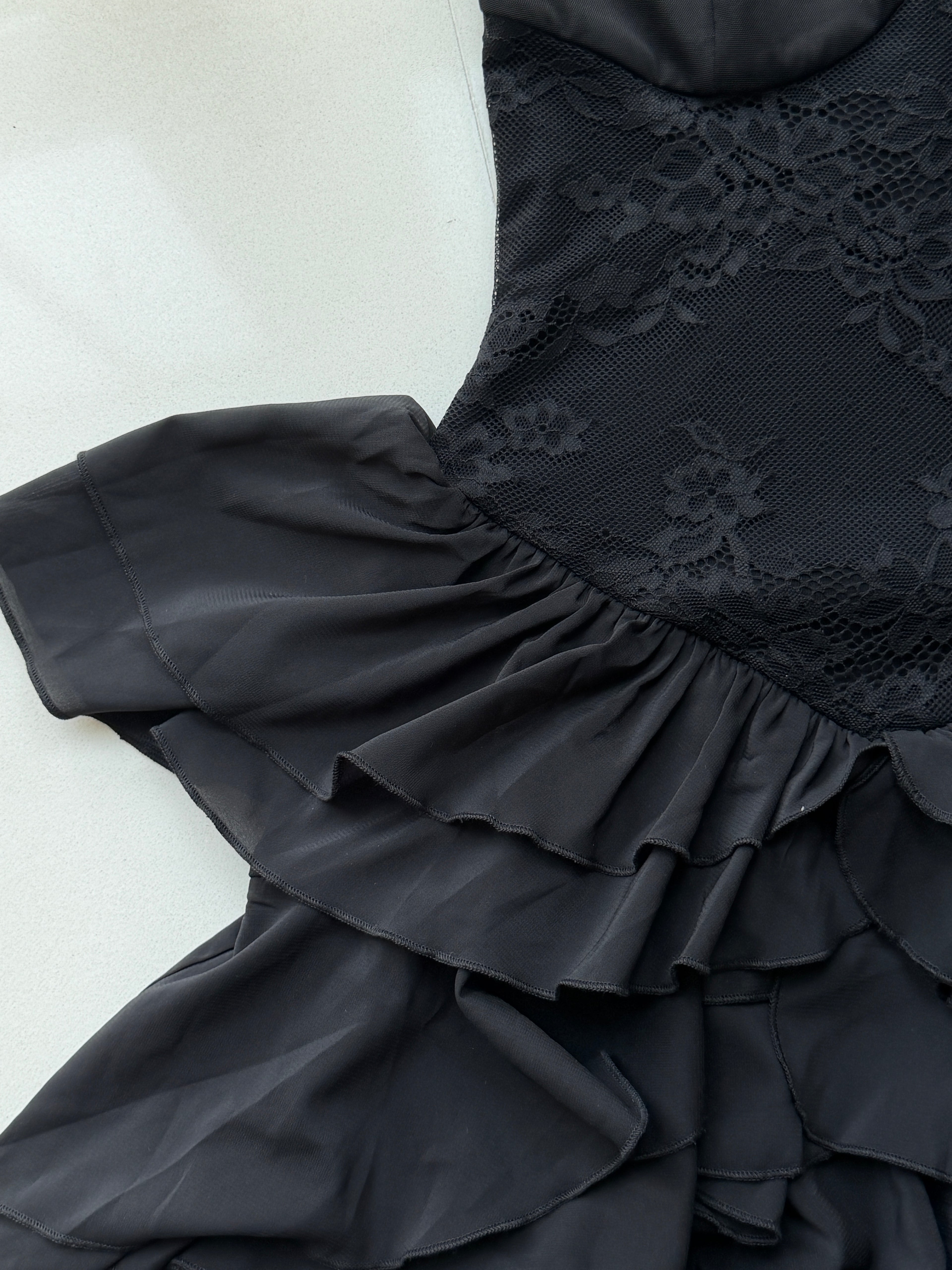 Ruffle Maxi Dress｜Black Lace
