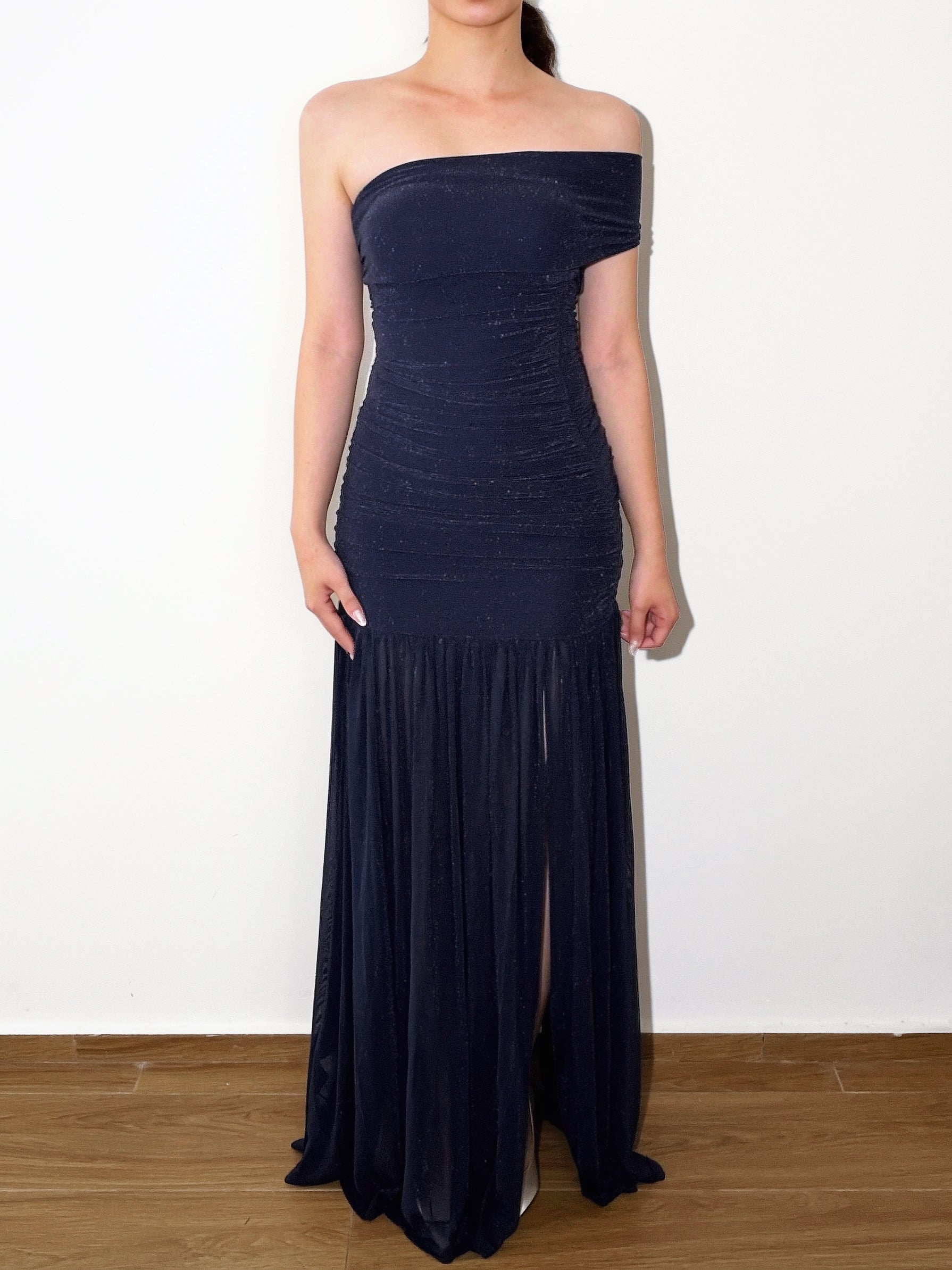 Off‑The‑Shoulder Maxi Dress｜Navy Glitter