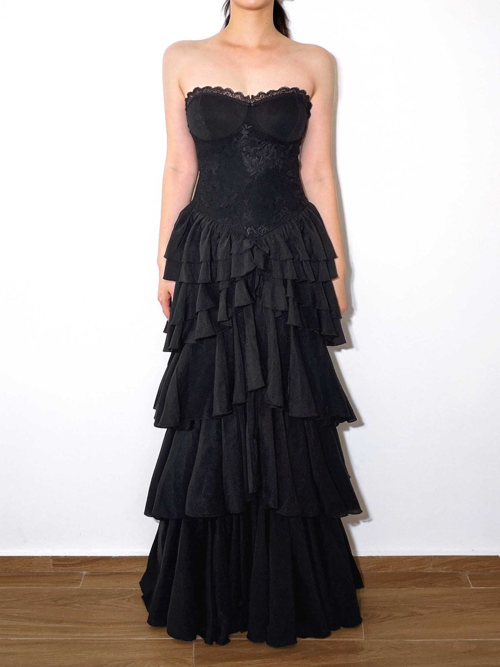Ruffle Maxi Dress｜Black Lace