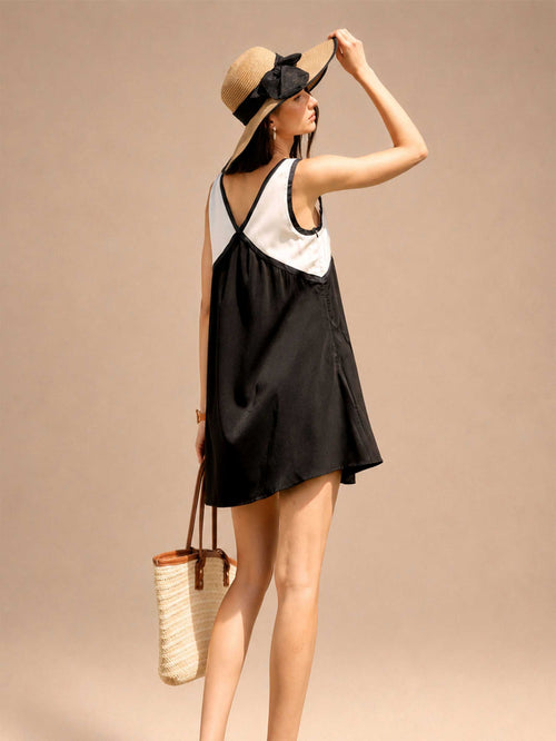 Contrast Trim V-Neck Sleeveless Swing Mini Dress